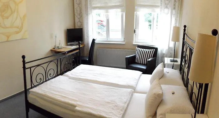 게스트하우스 Weingut Day 첼 안 데어 모젤